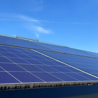 自然エネルギーを利用した家作りに太陽光パネルが欠かせない。