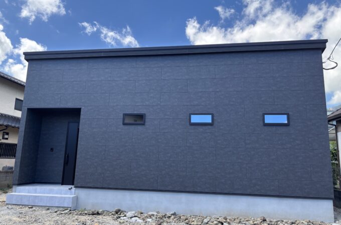 コの字形の家の注文住宅はヤスナグデザインホームにお任せ！！